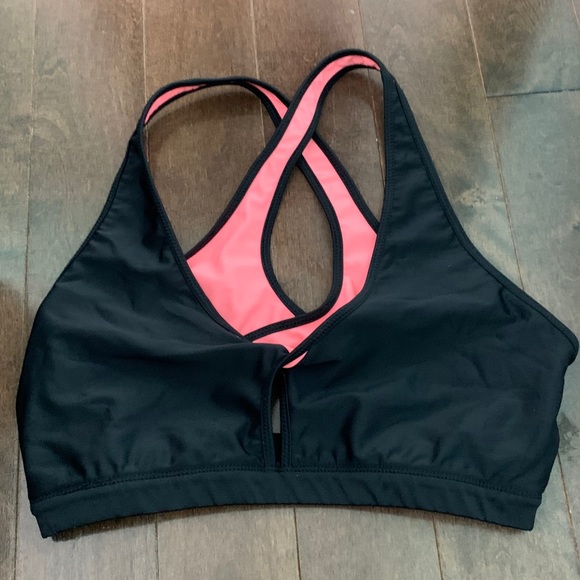 Fabletics Reversible Bikini Top🔥 - Picture 2 of 5